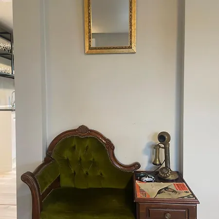 Trollstova * סוגנדל